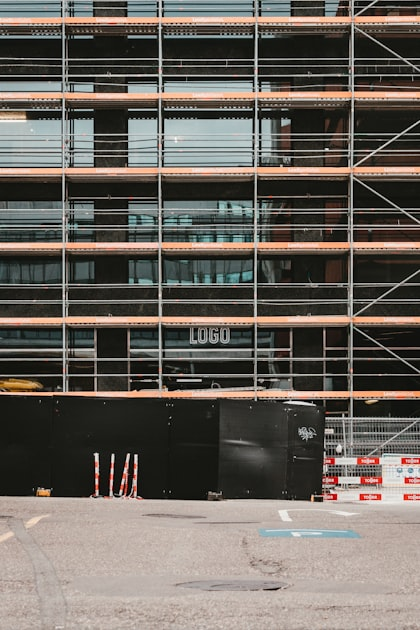 Top Benefits of Hiring a General Contractor